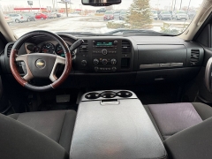 Used 2013  Chevrolet Silverado 2500 4WD Crew Cab LT at House of Carz near Rochester&comma; IN