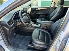 Used 2022  Ford Escape SEL AWD at House of Carz near Rochester&comma; IN