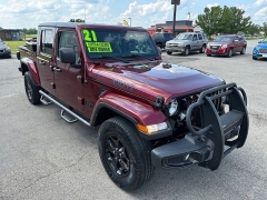 Used 2021 Jeep Gladiator Willys 4x4 at House of Carz near Rochester, IN