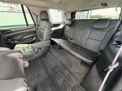 Used 2017  Chevrolet Tahoe 4d SUV 4WD LT at House of Carz near Rochester&comma; IN