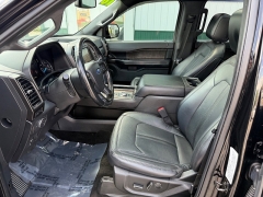 Used 2018  Ford Expedition Max 4d SUV 4WD Limited at House of Carz near Rochester&comma; IN