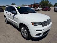 Used 2018  Jeep Grand Cherokee 4d SUV 4WD Summit V6 at House of Carz near Rochester&comma; IN