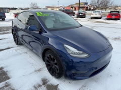 Used 2021  Tesla Model Y Long Range AWD at House of Carz near Rochester&comma; IN