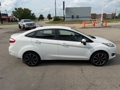 Used 2019  Ford Fiesta 4d Sedan SE at House of Carz near Rochester&comma; IN