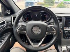 Used 2018  Jeep Grand Cherokee 4d SUV 2WD Overland V6 High Altitude at House of Carz near Rochester&comma; IN