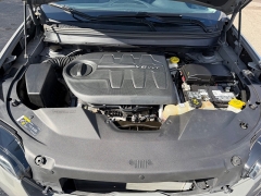 Used 2021  Jeep Cherokee Latitude Lux 4x4 at House of Carz near Rochester&comma; IN