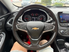 Used 2021  Chevrolet Malibu 4dr Sdn LT at House of Carz near Rochester&comma; IN