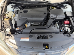 Used 2016  Nissan Altima 4d Sedan 2&period;5L S at House of Carz near Rochester&comma; IN