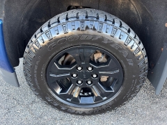 Used 2017  GMC Sierra 1500 4WD Double Cab SLT at House of Carz near Rochester&comma; IN