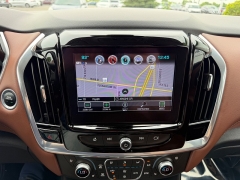Used 2018  Chevrolet Traverse 4d SUV AWD High Country at House of Carz near Rochester&comma; IN
