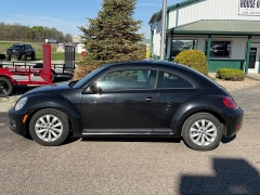 Used 2014  Volkswagen Beetle 2d Coupe 1&period;8T w&sol;Sunroof Auto&sol;PZEV at House of Carz near Rochester&comma; IN