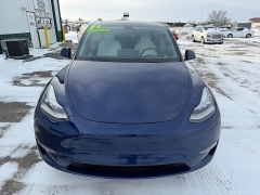 Used 2021  Tesla Model Y Long Range AWD at House of Carz near Rochester&comma; IN
