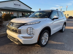  2023 Mitsubishi Outlander ES S-AWC at House of Carz near Rochester&comma; IN
