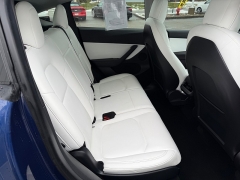 Used 2021  Tesla Model Y Long Range AWD at House of Carz near Rochester&comma; IN