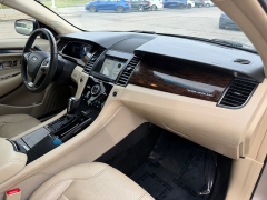 Used 2017  Ford Taurus 4d Sedan FWD Limited V6 at House of Carz near Rochester&comma; IN