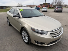 Used 2017  Ford Taurus 4d Sedan FWD Limited V6 at House of Carz near Rochester&comma; IN
