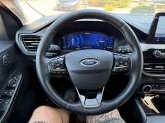 Used 2022  Ford Escape SEL AWD at House of Carz near Rochester&comma; IN
