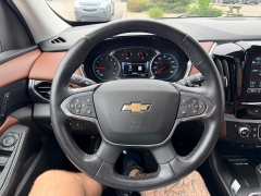 Used 2018  Chevrolet Traverse 4d SUV AWD High Country at House of Carz near Rochester&comma; IN