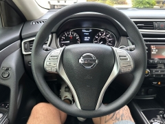 Used 2016 Nissan Rogue 4d SUV FWD SV at House of Carz near Rochester, IN
