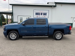 Used 2018  Chevrolet Silverado 1500 4WD Crew Cab LT Z71 at House of Carz near Rochester&comma; IN