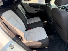 Used 2020  Chevrolet Equinox 4d SUV FWD LS w&sol;1LS at House of Carz near Rochester&comma; IN