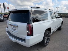 Used 2018 GMC Yukon XL 4d SUV 4WD Denali at House of Carz near Rochester, IN