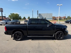 Used 2019  Ram 1500 Classic 4WD Crew Cab SLT at House of Carz near Rochester&comma; IN