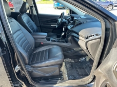 Used 2018 Ford Escape 4d SUV 4WD SEL at House of Carz near Rochester, IN