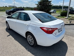 Used 2018 Toyota Corolla 4d Sedan LE at House of Carz near Rochester, IN