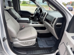 Used 2015  Ford F-150 4WD Supercrew Lariat 5 1&sol;2 at House of Carz near Rochester&comma; IN