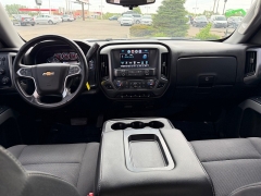 Used 2018  Chevrolet Silverado 1500 4WD Crew Cab LT Z71 at House of Carz near Rochester&comma; IN