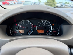 Used 2010  Nissan Frontier 4WD Crew Cab LE at House of Carz near Rochester&comma; IN