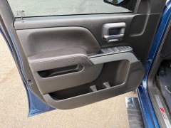 Used 2018  Chevrolet Silverado 1500 4WD Crew Cab LT Z71 at House of Carz near Rochester&comma; IN