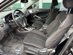 Used 2013  Hyundai Veloster 3d Coupe RE&colon;MIX Auto at House of Carz near Rochester&comma; IN