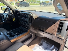 Used 2015  Chevrolet Silverado 1500 4WD Crew Cab LTZ at House of Carz near Rochester&comma; IN