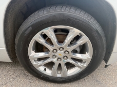 Used 2018  Chevrolet Traverse 4d SUV AWD High Country at House of Carz near Rochester&comma; IN
