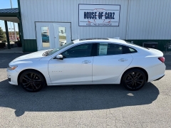 Used 2019  Chevrolet Malibu 4d Sedan Premier at House of Carz near Rochester, IN