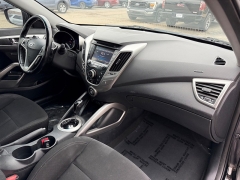 Used 2013  Hyundai Veloster 3d Coupe RE&colon;MIX Auto at House of Carz near Rochester&comma; IN