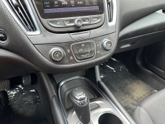 Used 2017 Chevrolet Malibu 4d Sedan LT at House of Carz near Rochester, IN