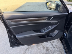 Used 2021  Honda Accord Sedan Touring 2&period;0T Auto at House of Carz near Rochester&comma; IN