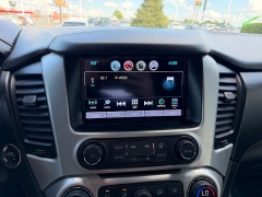 Used 2018  GMC Yukon 4d SUV 4WD SLT at House of Carz near Rochester&comma; IN