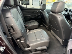Used 2020  Chevrolet Traverse 4d SUV AWD LT Leather at House of Carz near Rochester&comma; IN