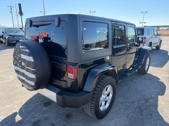 Used 2015  Jeep Wrangler Unlimited 4WD 4dr Sahara at House of Carz near Rochester&comma; IN