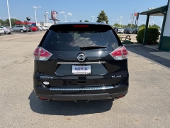 Used 2016  Nissan Rogue 4d SUV AWD SL at House of Carz near Rochester&comma; IN