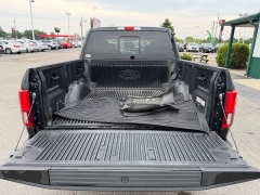 Used 2018  Ford F-150 4WD SuperCrew XLT 5 1&sol;2 at House of Carz near Rochester&comma; IN