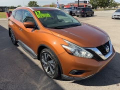 Used 2017  Nissan Murano 4d SUV AWD Platinum at House of Carz near Rochester, IN