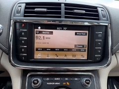 Used 2017  Lincoln Continental 4d Sedan AWD Reserve at House of Carz near Rochester&comma; IN