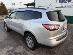 Used 2015  Chevrolet Traverse 4d SUV AWD LT2 at House of Carz near Rochester&comma; IN