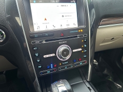 Used 2018 Ford Explorer 4d SUV FWD Limited at House of Carz near Rochester, IN