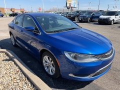 Used 2015  Chrysler 200 4d Sedan Limited I4 at House of Carz near Rochester&comma; IN